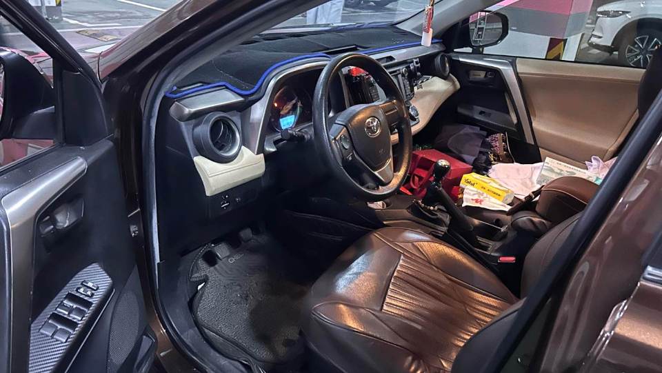 RAV 4 荣放 Model Year 2.0L CVT 两驱都市版