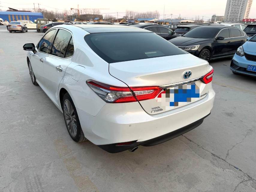 Toyota Camry Hybrid 2.5HG Luxury