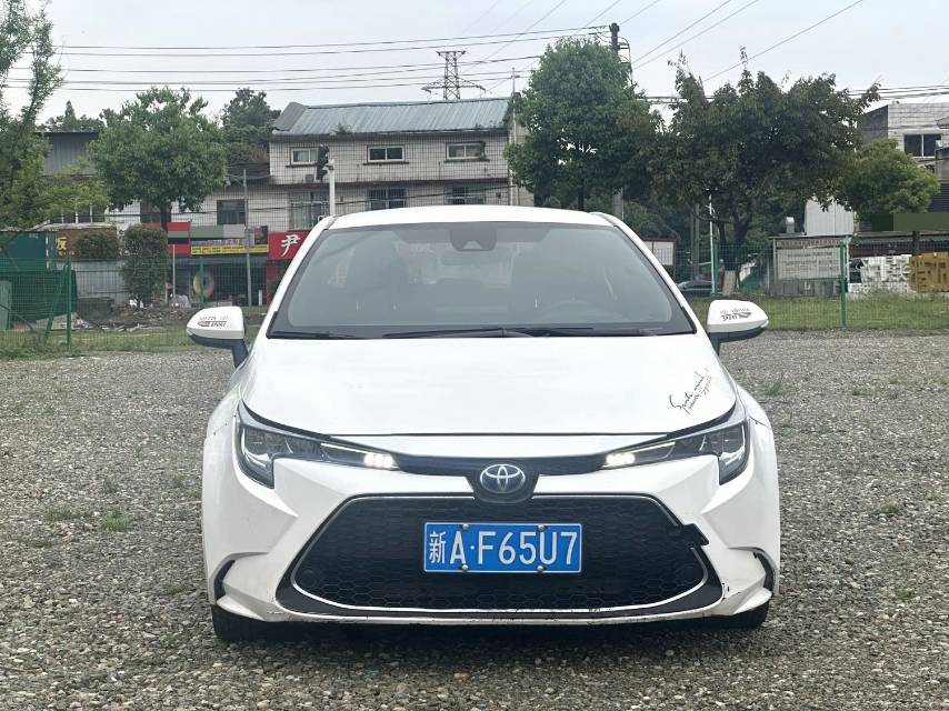 雷凌 Model Year 双擎 1.8H E CVT 豪华版