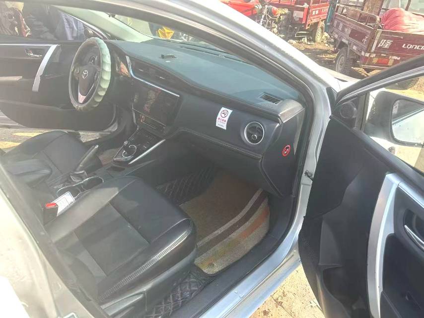 Toyota Corolla Hybrid 1.8L E CVT Флагман
