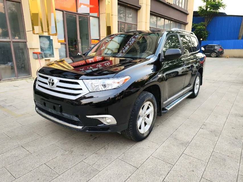 汉兰达 Model Year 2.7L 2WD 5 座精英版