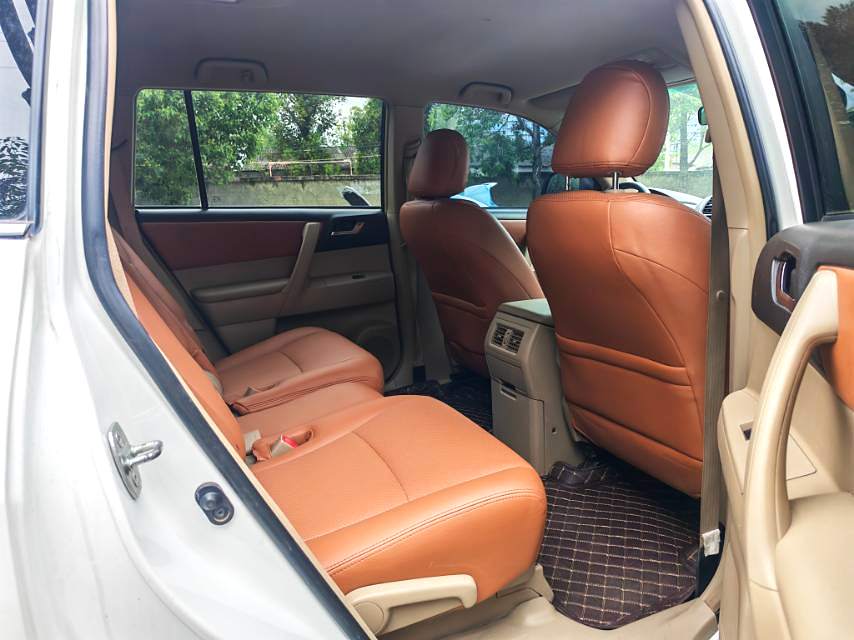 Toyota Highlander 2.7L 2WD 5 Elite
