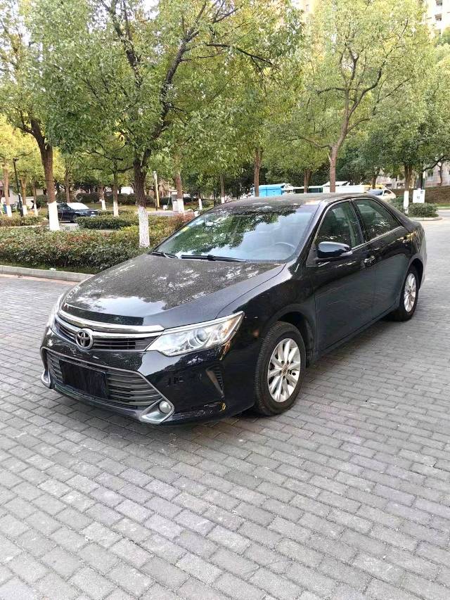 Toyota Camry 2.0E Elite