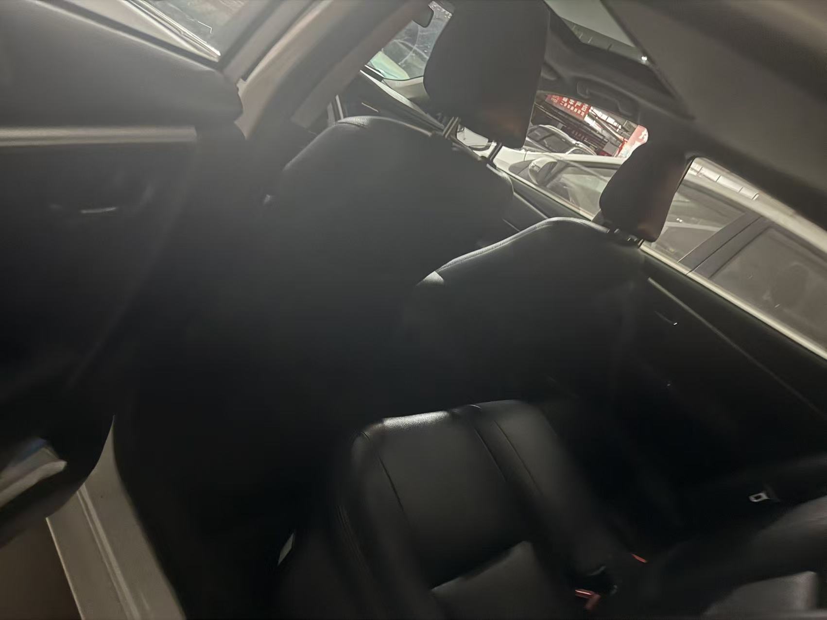 卡罗拉 Model Year 双擎 1.8L E CVT 智尚版