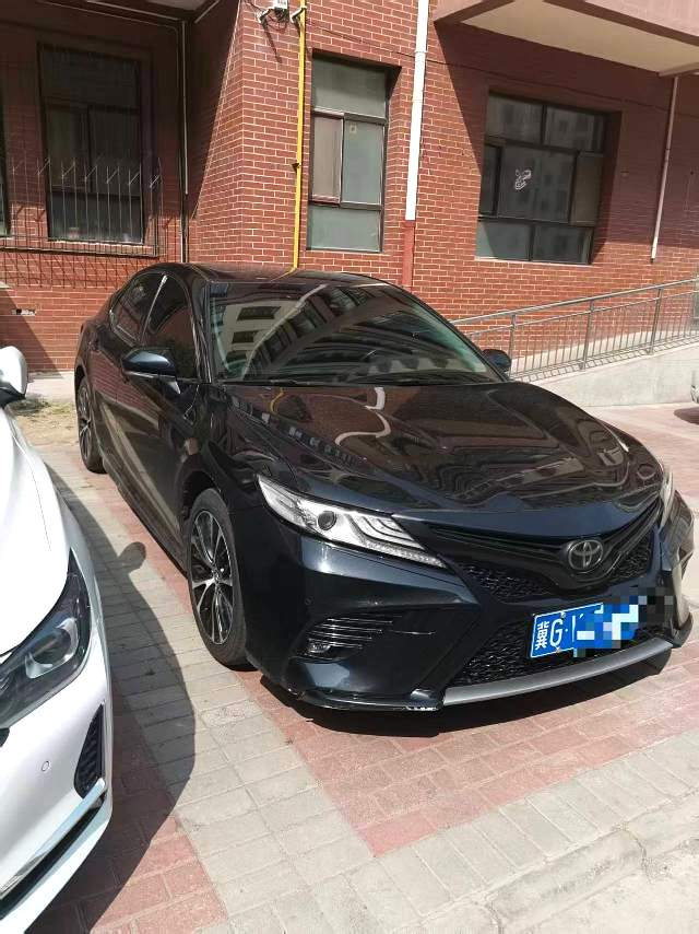 Toyota Camry 2.0S