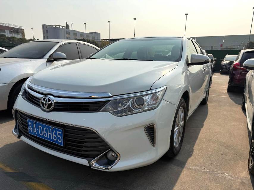 凯美瑞 Model Year 2.0G 豪华版