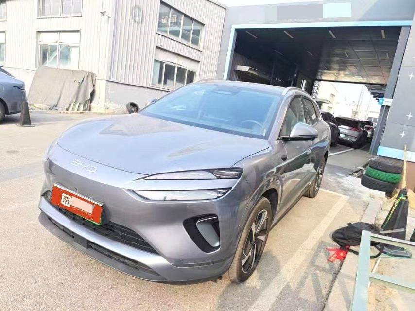 BYD 06 New Energy DM i 170 Plus Version