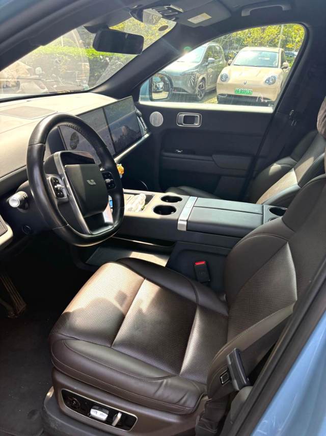 Li Auto L (Liter) 9 Max