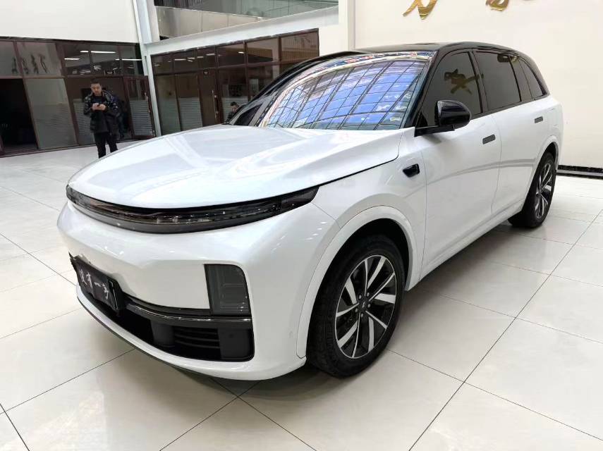 Li Auto L (Liter) 7 MAX