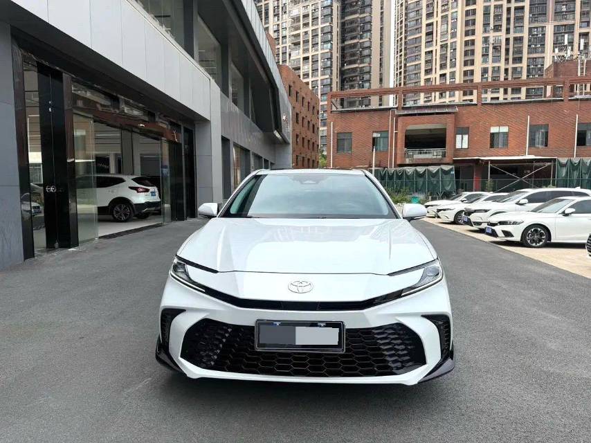 凯美瑞 Model Year 双擎 2.0HSE 运动 Lite Version