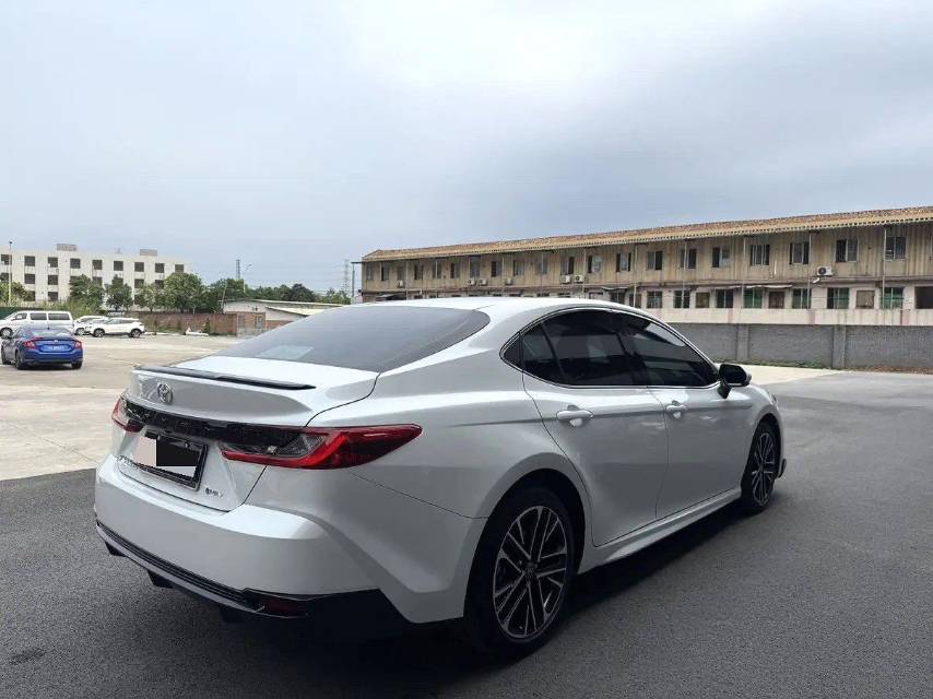 凯美瑞 Model Year 双擎 2.0HSE 运动 Lite Version