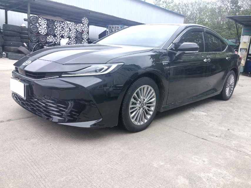 Toyota Camry Hybrid 2.0HGVP Luxury