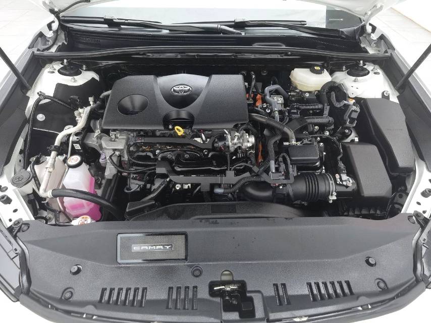 Toyota Camry Hybrid 2.0HG