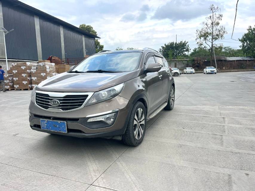 Kia Sportage 2.0L Automatic 2WD GL