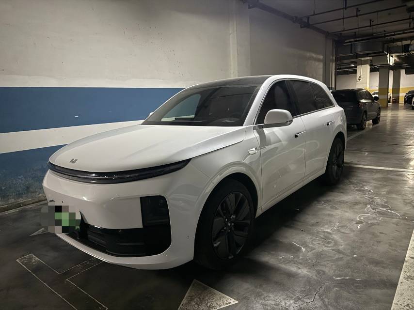 Li Auto L (Liter) 6 Pro