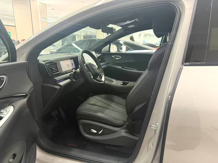 BYD 06 New Energy Electric Vehicle 605 Pro Version