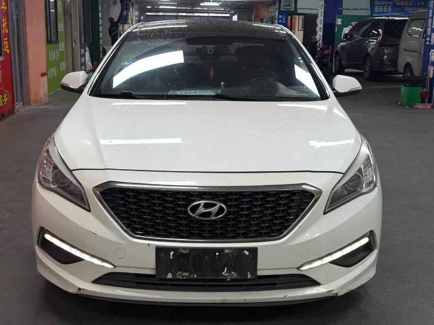 Hyundai 1.6T GLS