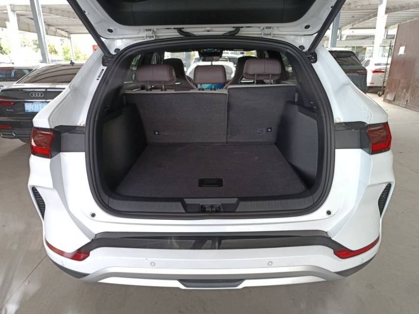 BYD PLUS New Energy DM i 112KM