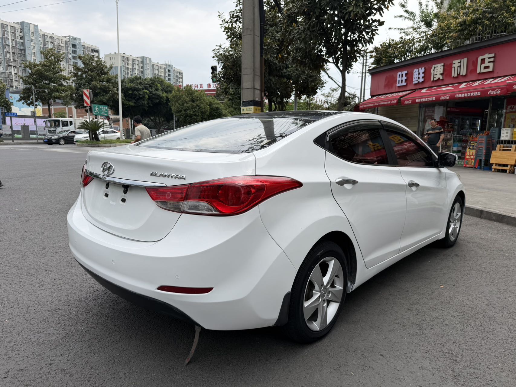 朗动 Model Year 1.6L 自动领先型
