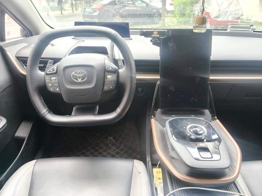 Toyota bZ 3 517km PRO