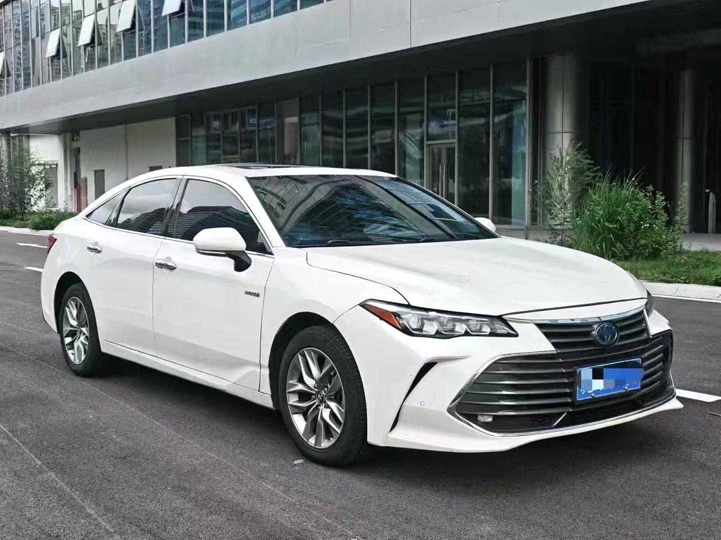 亚洲龙 Model Year 双擎 2.5L 豪华版 国 V