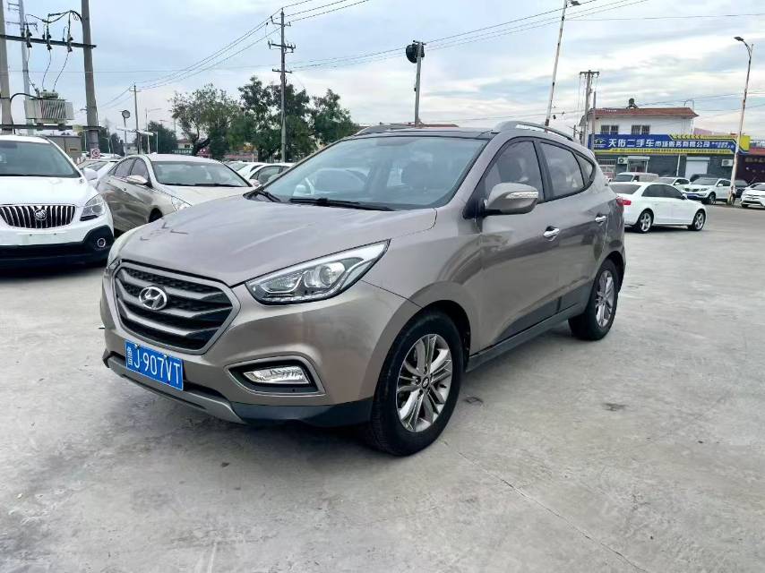 北京现代 ix 35 Model Year 2.0L 自动两驱领先型 国 V