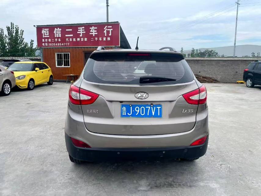 北京现代 ix 35 Model Year 2.0L 自动两驱领先型 国 V