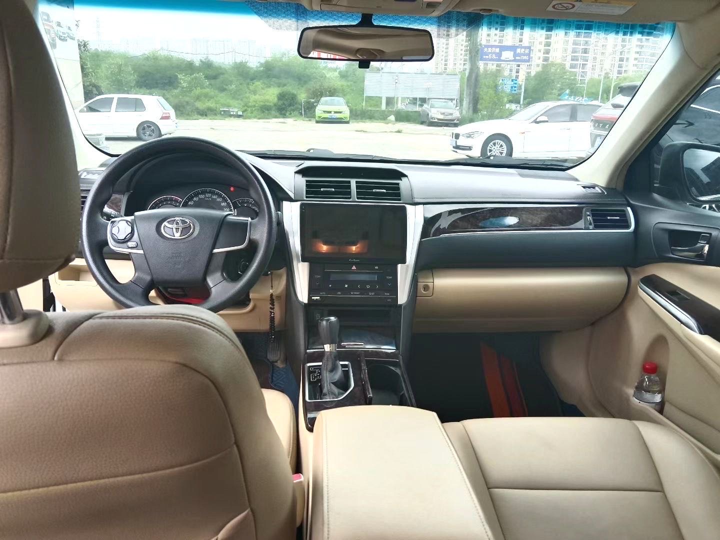 凯美瑞 Model Year 2.0E 十周年纪念精英版