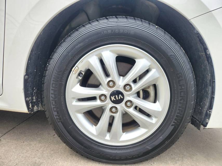 福瑞迪 Model Year 1.6L 自动智享互联版 Value Connect