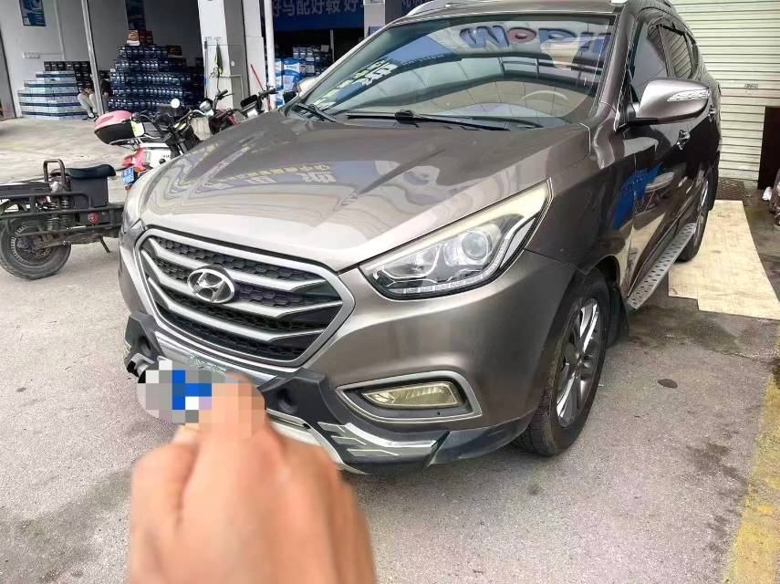 北京现代 ix 35 Model Year 2.0L 自动两驱智能型 国 V