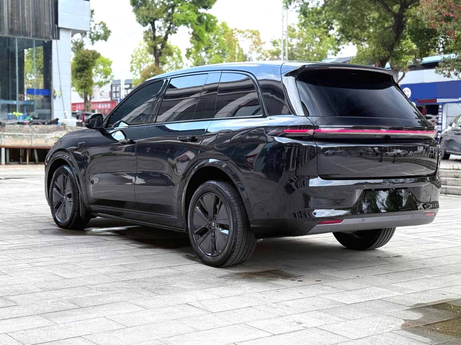 Li Auto L (Liter) 8 Max