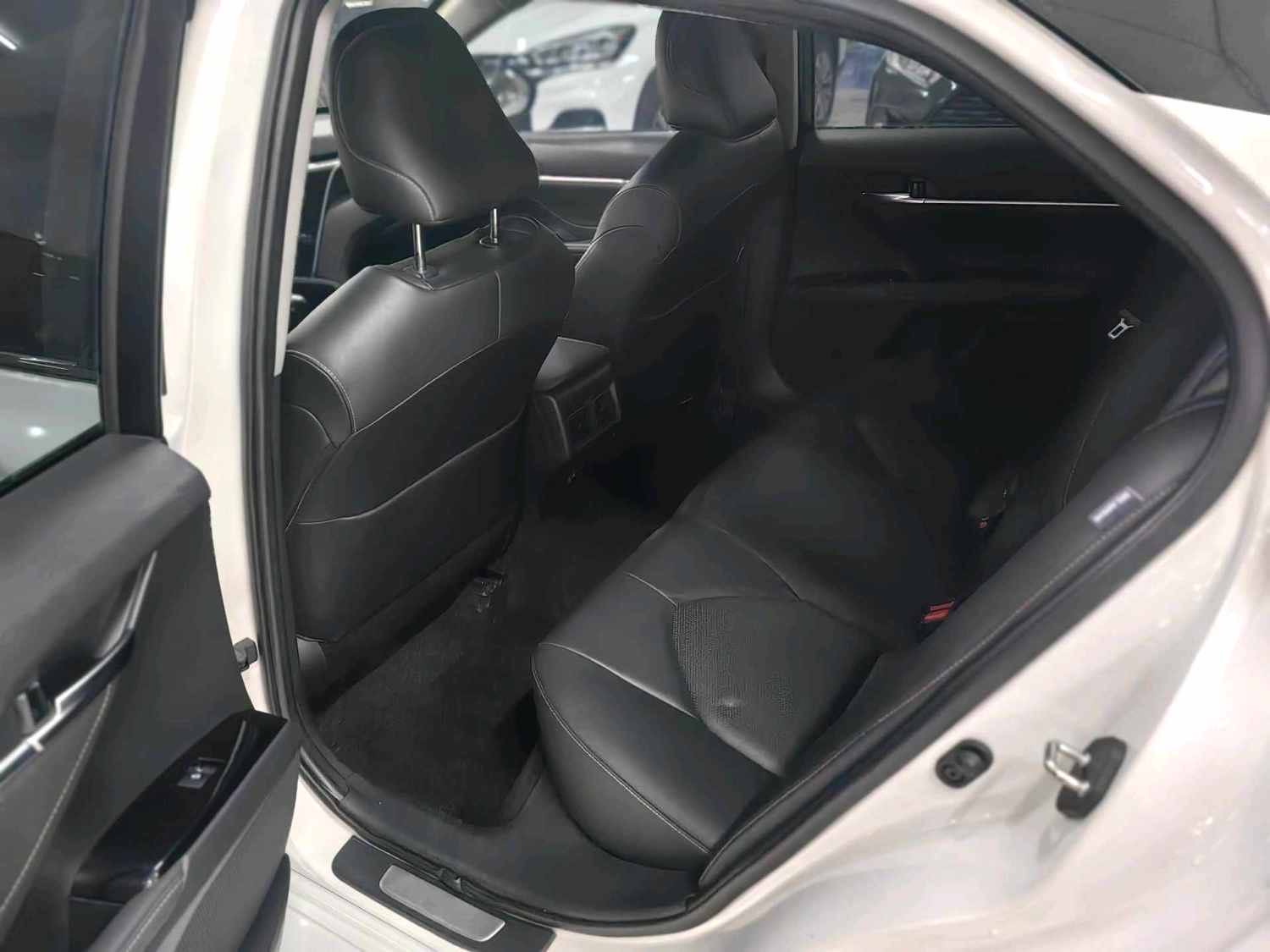Toyota Camry 2.5S V