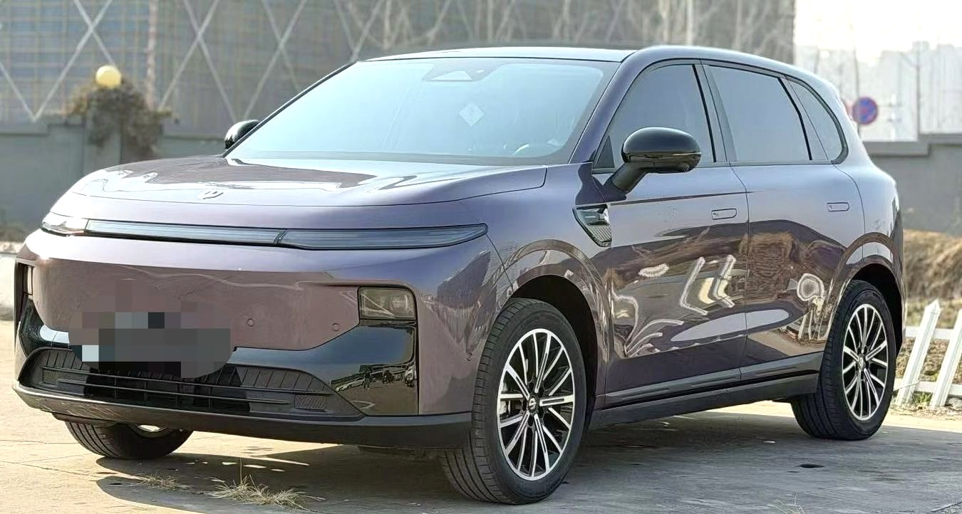 零跑 B 10 Model Year 510 悦享版