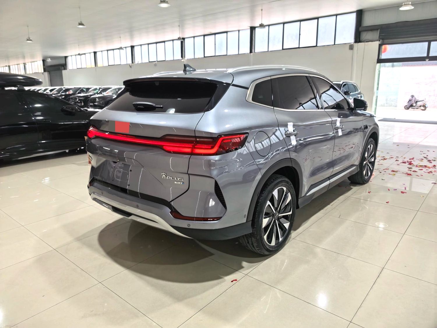 宋 PLUS New Energy Model Year Electric Vehicle 520km Premium
