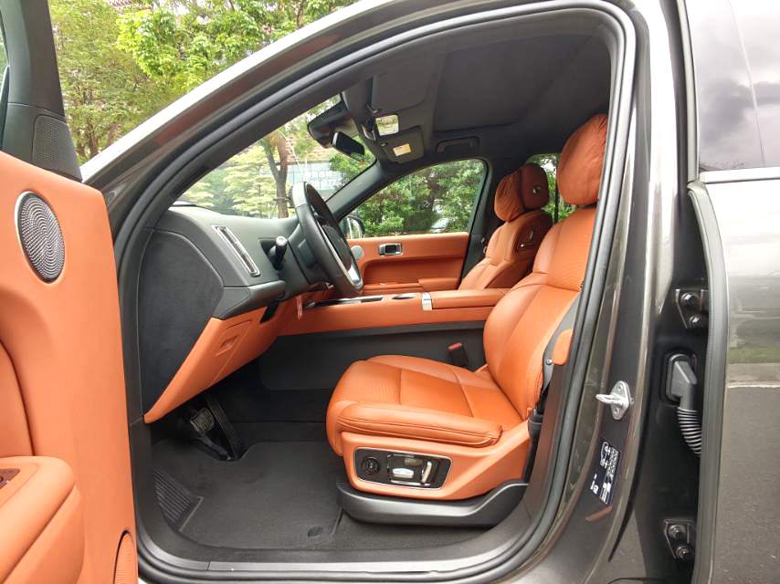 Li Auto L (Liter) 7 Pro
