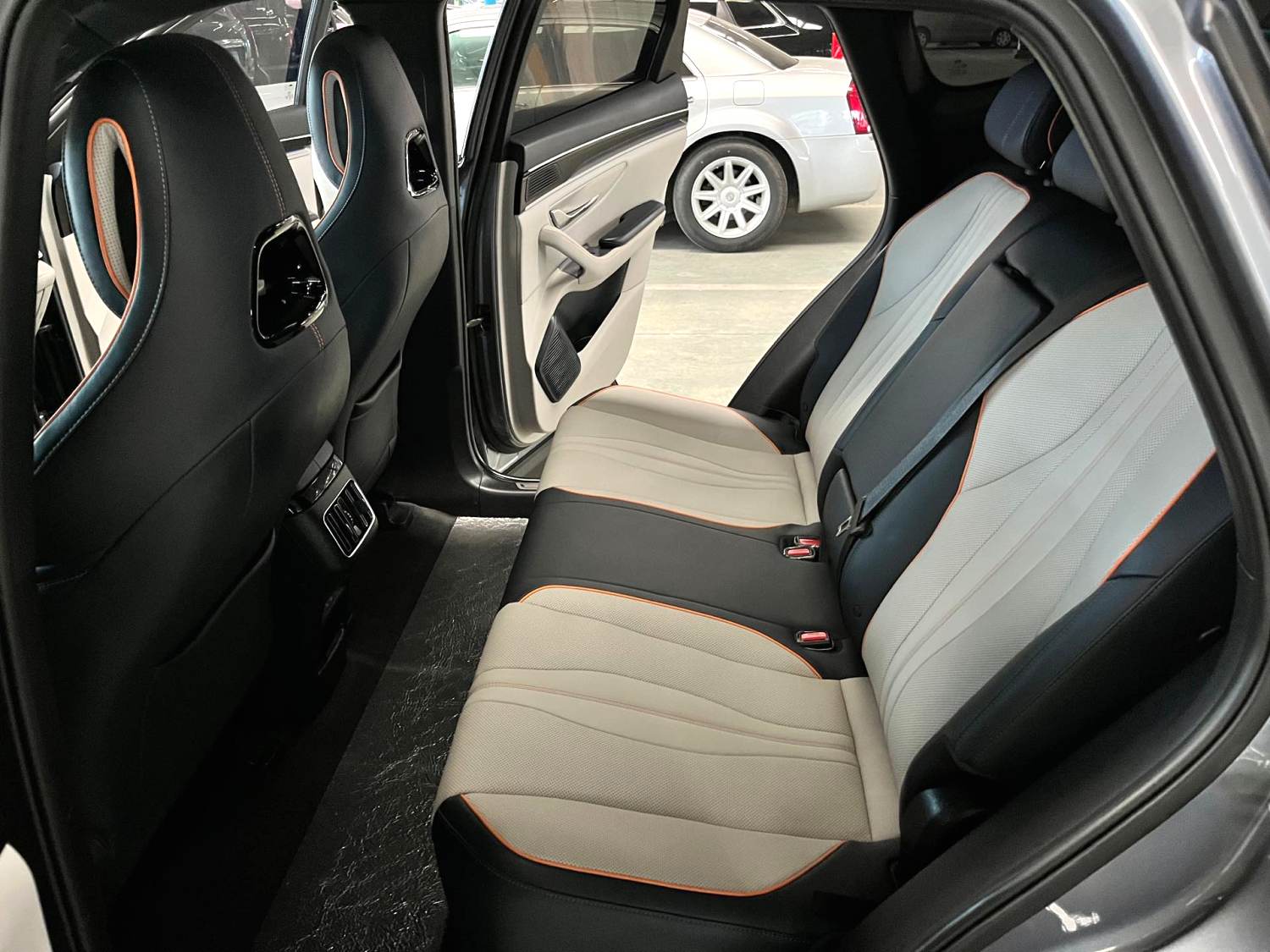 BYD PLUS New Energy DM i 150 км PLUS