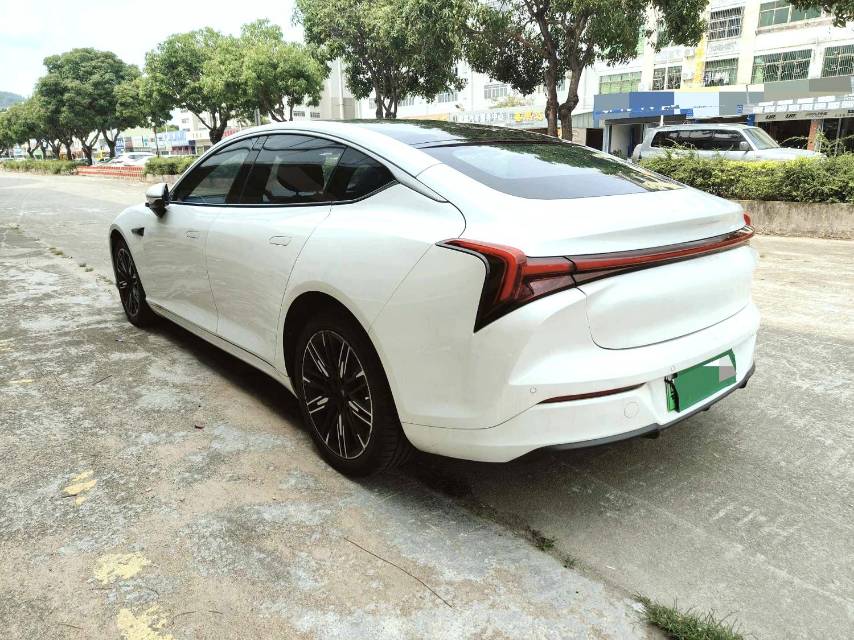 Neta S Electric 520km RWD Lite Version