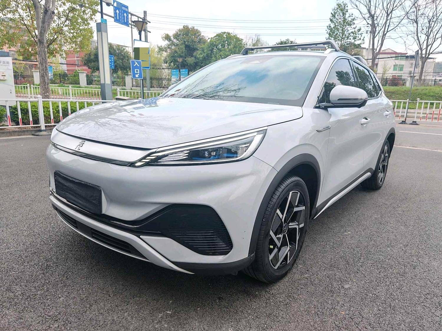 BYD PLUS 510KM