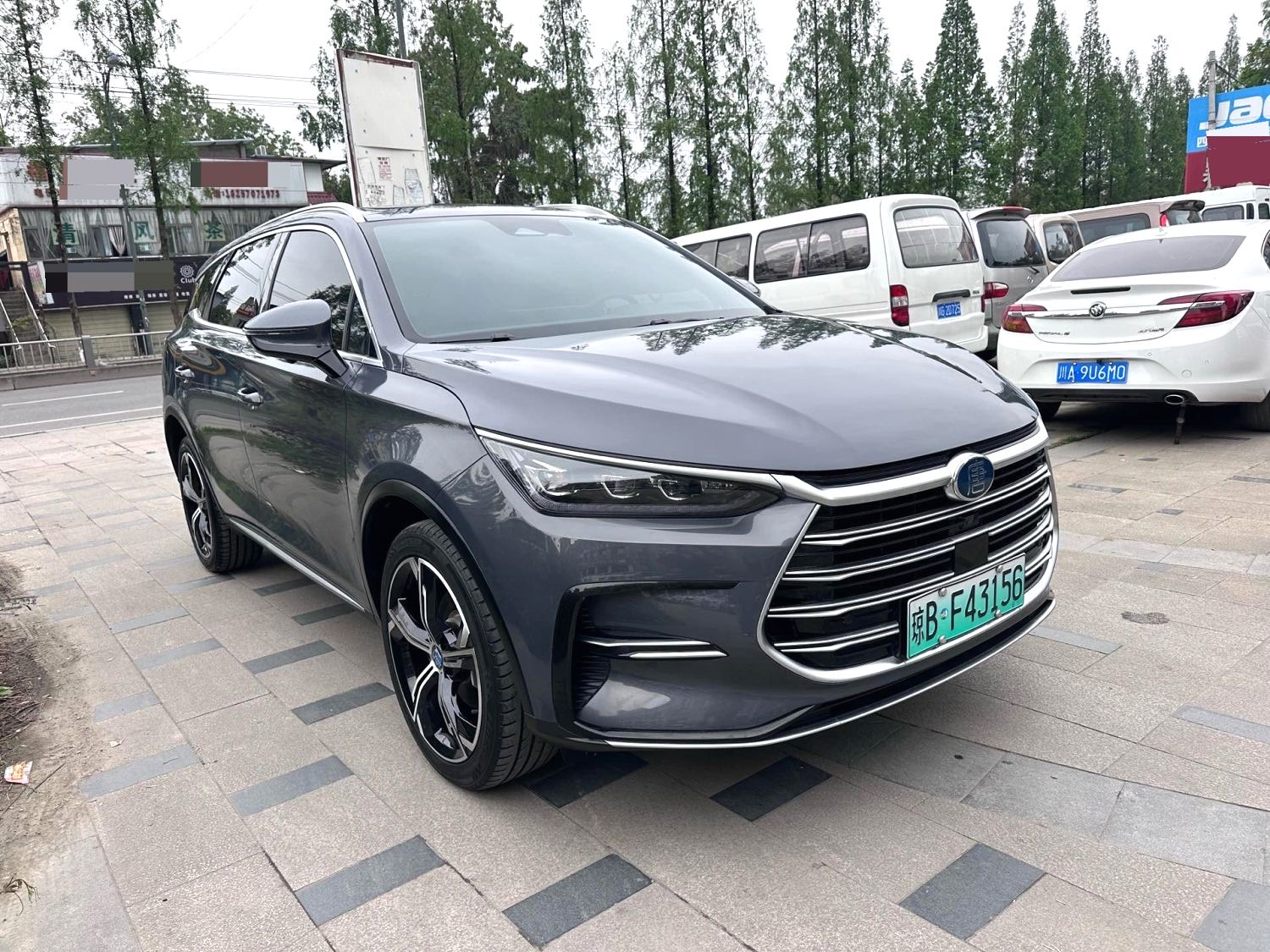 BYD DM i 112 км