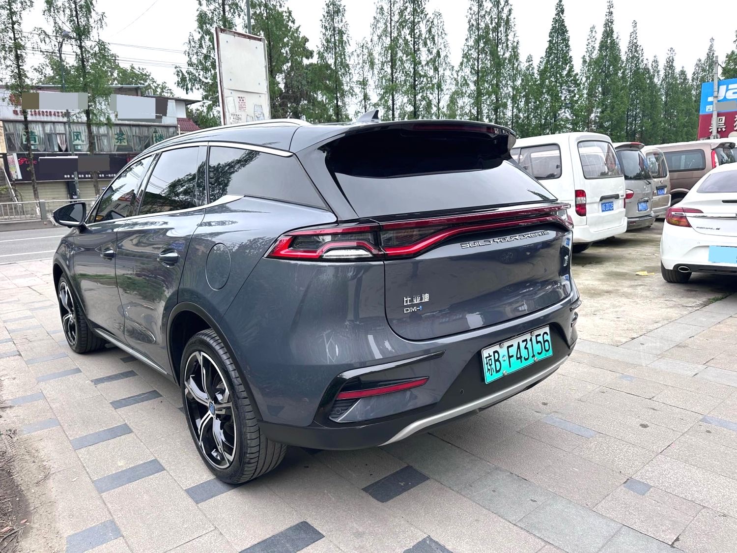 BYD DM i 112 км