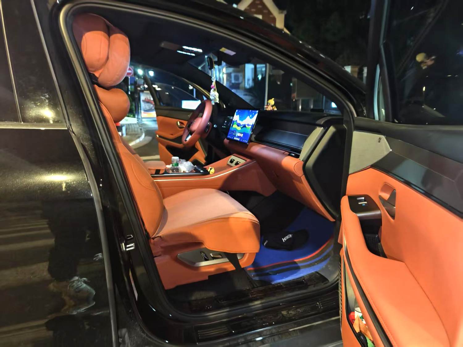 唐 L (Liter) Model Year Electric Vehicle 670KM 激光雷达尊享型