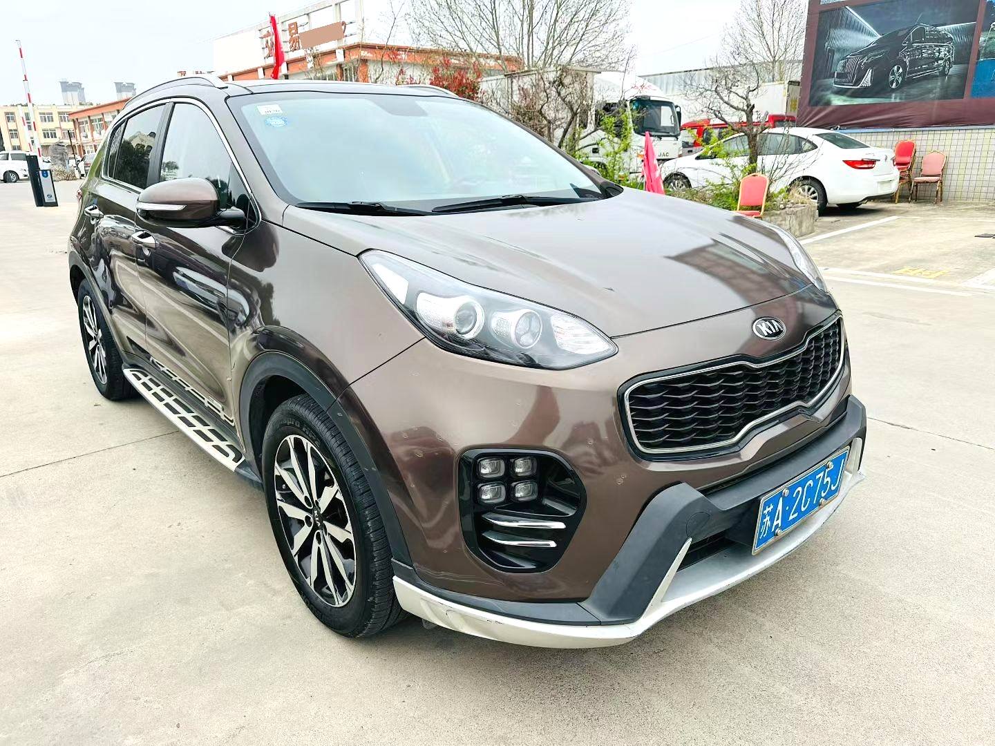 Kia KX-5 2,0 л, АКПП, 2WD, комплектация «Премиум»