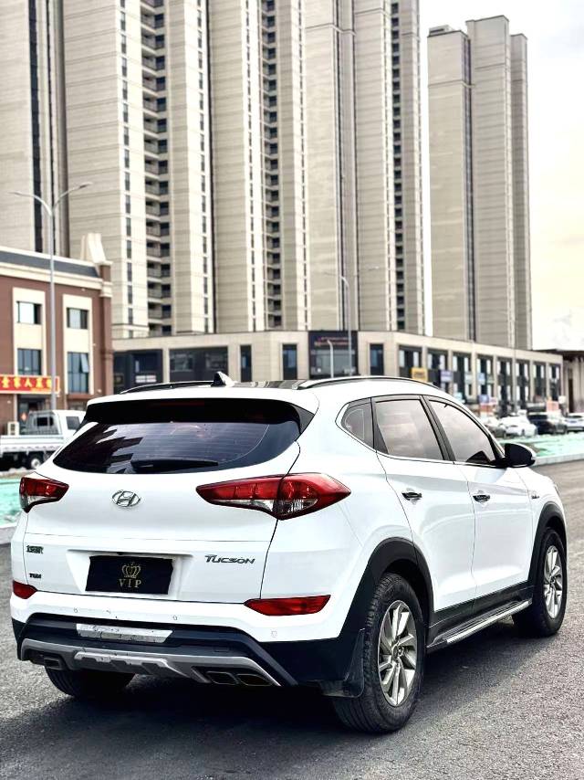 Hyundai 1.6T с приводом на две колеса