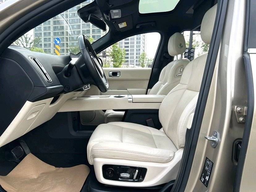 Li Auto L (Liter) 9 Pro