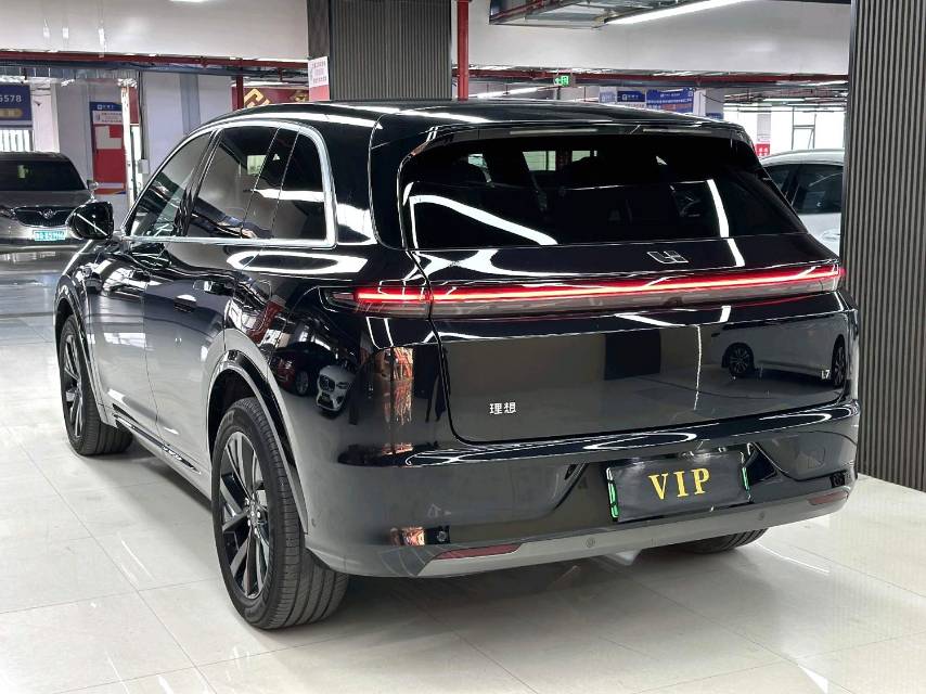 Li Auto L (Liter) 7 Air