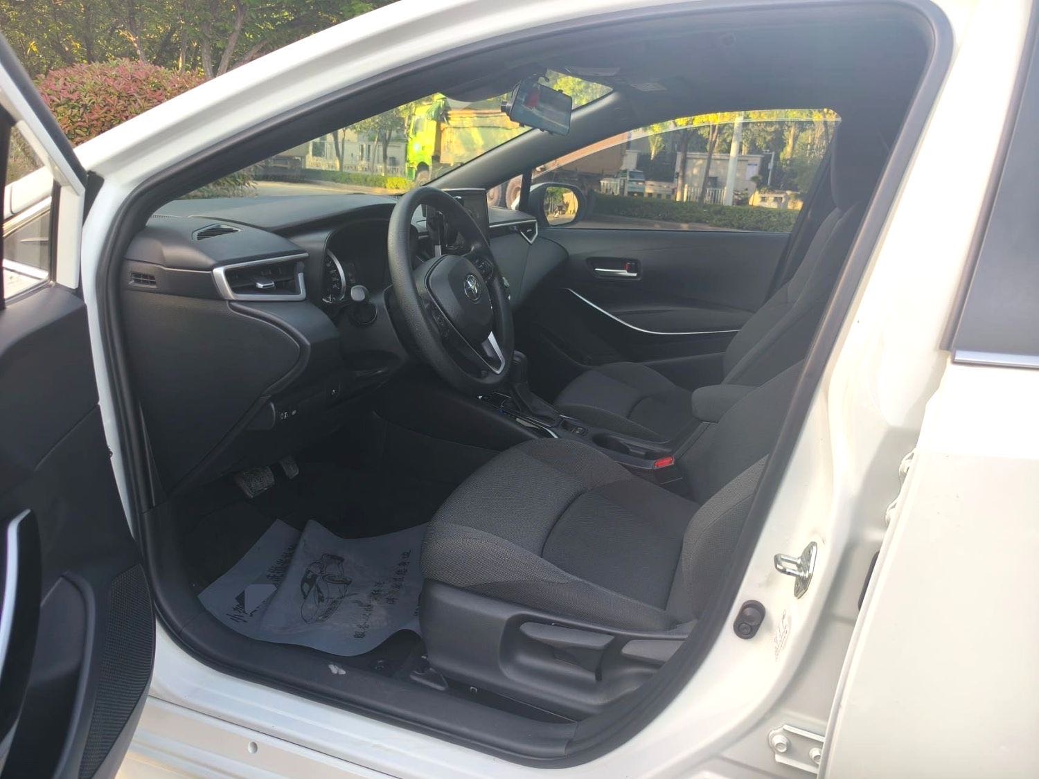 Toyota Levin Hybrid 1.8H E CVT Luxury VI