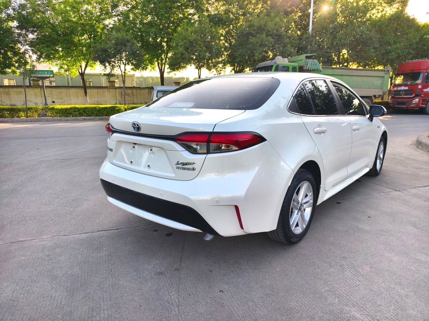 Toyota Levin Hybrid 1.8H E CVT Luxury VI