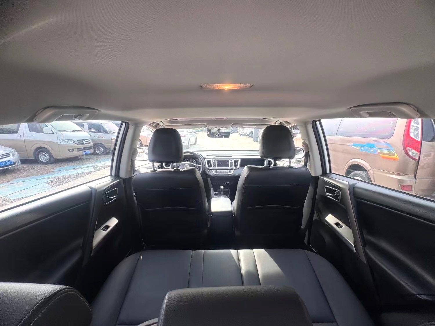 Toyota RAV 4 2.0L CVT 4WD