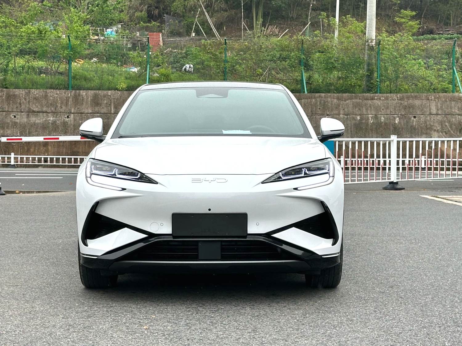海狮 07 Electric Vehicle Model Year 610 长续航版