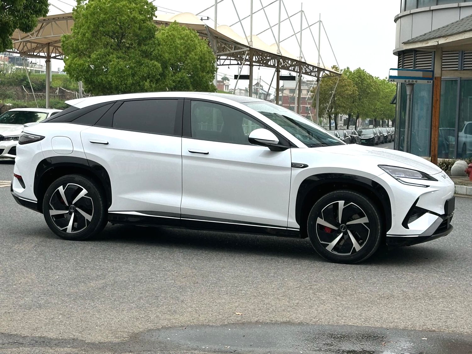 海狮 07 Electric Vehicle Model Year 610 长续航版